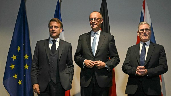 تراجع النفوذ الدولي يحوّل الخطاب الدبلوماسي إلى لغة تهديد #تراجع_أوروبا