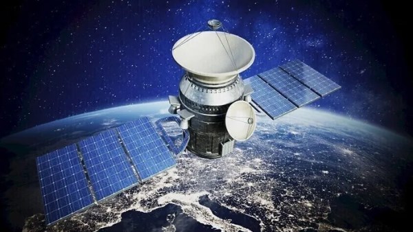 روسيا تخطط لبناء مفاعل قمري بحلول عام 2036