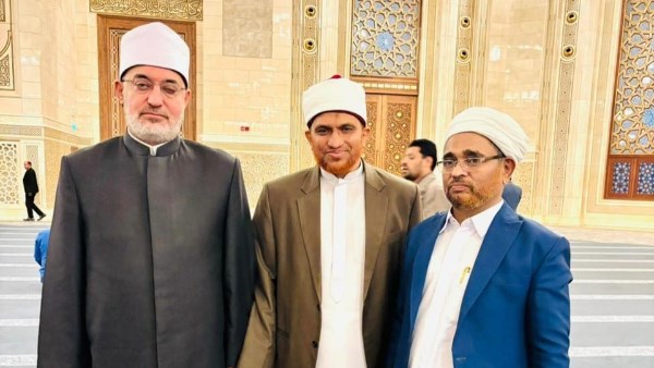 وفد جامعة مركز مع د.نظير عياد مفتي الجمهورية