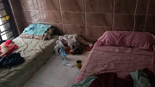 المراكز المغلقة 