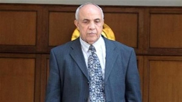 وزير التموين الاسبق 