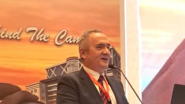 الدكتور محمد مصطفي 