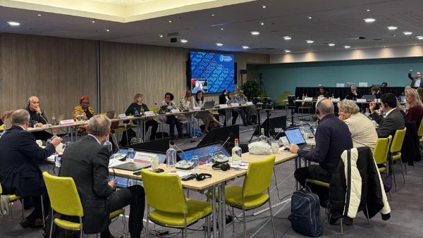 مشاركة نقيب المعلمين في اجتماعات منظمة الدولية للتربية