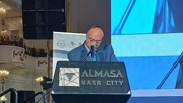 السفير الدكتور محمود كارم رئيس المجلس القومي لحقوق الإنسان 