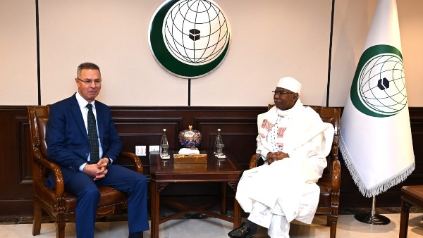 منظمة التعاون الإسلامي تبحث مع عدد من الوفود دعم القضية الفلسطينية