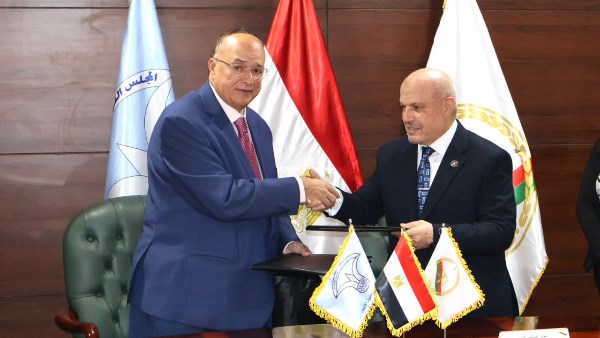 قومي حقوق الإنسان يوقع بروتوكول تعاون مع النيابة الإدارية 