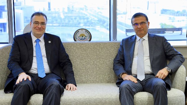 وزير الزراعة ورئيس الجهاز المركزي للتنظيم والإدارة 