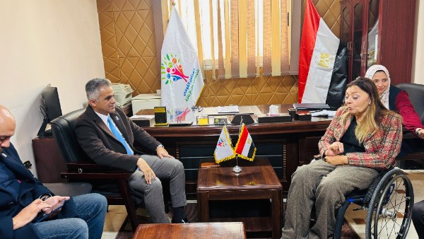 إيمان كريم والنائب أحمد فتحي 