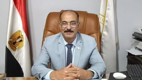 أحمد السيد الدبيكي - نقيب العلوم الصحية