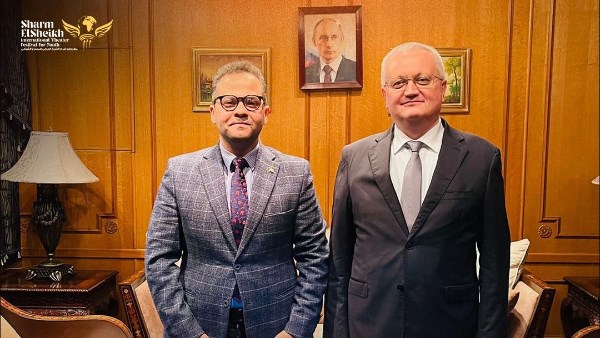 مازن الغرباوي والسفير الروسي 