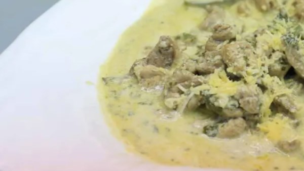 بمذاق لا يقاوم.. طريقة عمل شيش طاووق بالريحان بمذاق لا يقاوم.. طريقة عمل شيش طاووق بالريحان