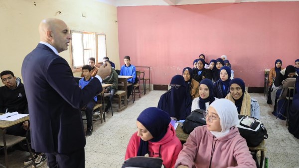 جولة وزير التربية والتعليم اليوم