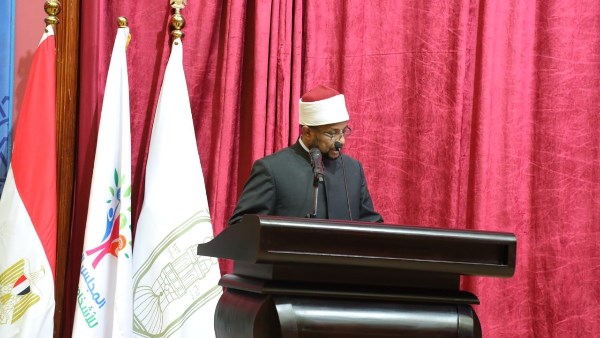  الأمين العام لمجمع البحوث الإسلامية