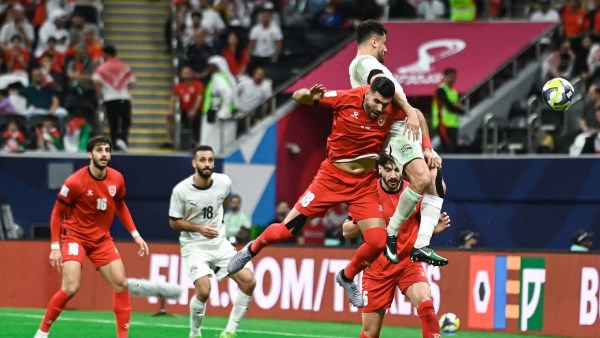 صورة من اللقاء