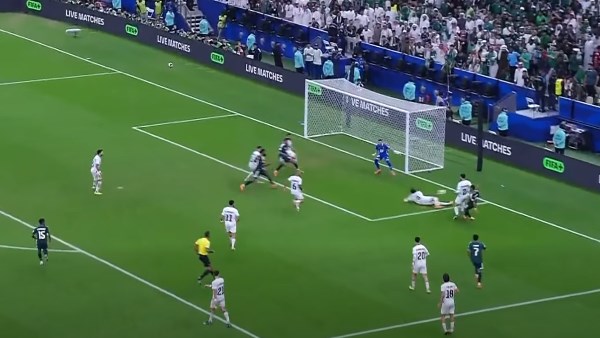 صورة من اللقاء