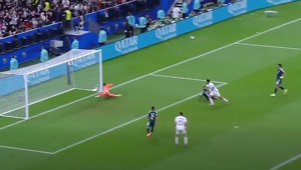 منتخب السعودية يتأهل لنصف نهائي بطولة كأس العرب بالفوز على فلسطين 2-1 منتخب السعودية يتأهل لنصف نهائي بطولة كأس العرب بالفوز على فلسطين 2-1