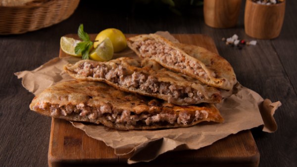 طريقة عمل حواوشى القنبله