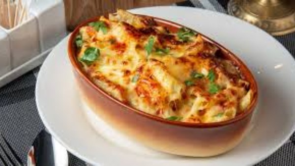 طريقة طاجن المكرونة بالفراخ.