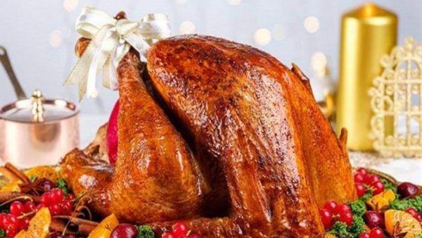  لاحتفال الكريسماس.. طريقة تحضير الديك الرمى على سفرتك