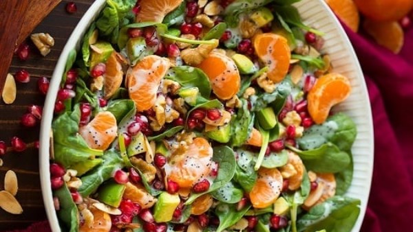 سلطة شتوية..طريقة عمل سلطة اليوسفى و الخضار 