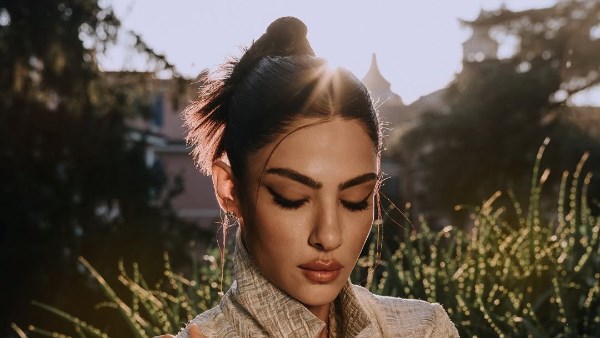 هدى المفتى بإطلالات ملفتة لصالح ماركة  "كارتييه" الشهيرة