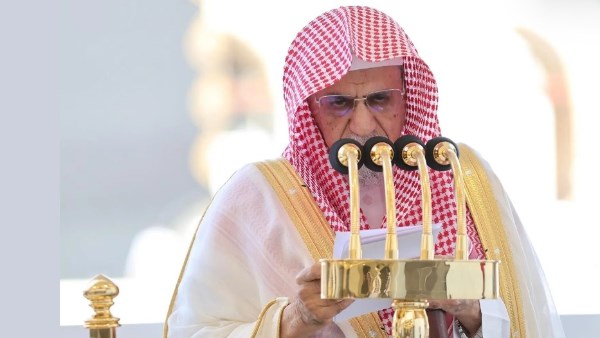 خطيب المسجد الحرام