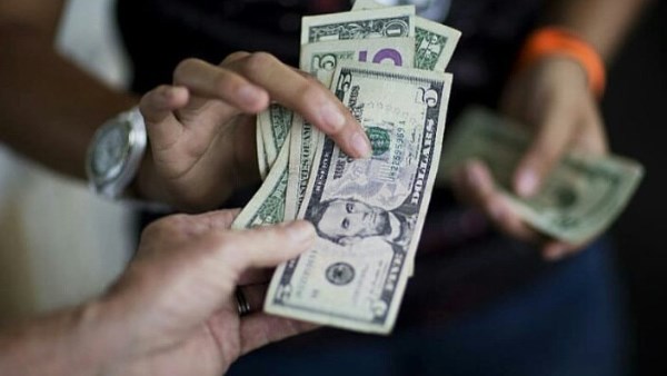 حكم مطالبة الإنسان بحقه مع عدم حاجته له لعلمه بمماطله الغريم