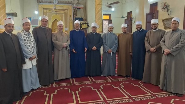 انطلاق القافلة الدعوية المشتركة بالأوقاف والأزهر بالقوصية غرب