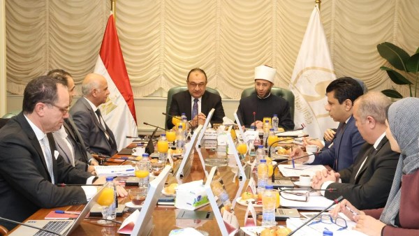 وزير الأوقاف يستقبل وزير قطاع الأعمال العام لبحث تعزيز التعاون والتكامل في عدد من المجالات
