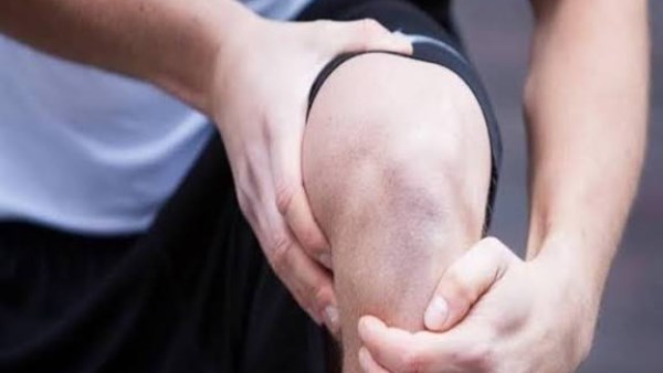 طقطقة الركبة