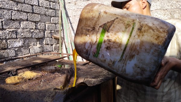 الزيت المستعمل