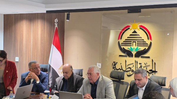 السيد القصير