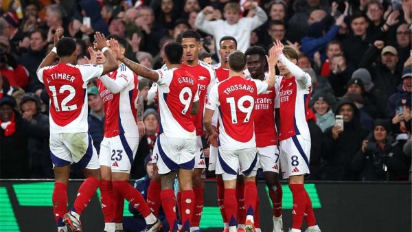 أرسنال يكتسح كلوب بروج 3-0 ويتصدر مجموعته بدوري أبطال أوروبا أرسنال يكتسح كلوب بروج 3-0 ويتصدر مجموعته بدوري أبطال أوروبا