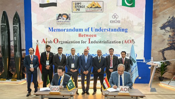 إيدكس 2025 يثمر اتفاقًا جديدًا.. مذكرة تفاهم بين العربية للتصنيع وGIDS الباكستانية