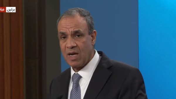 بدر عبد العاطي وزير الخارجية المصري