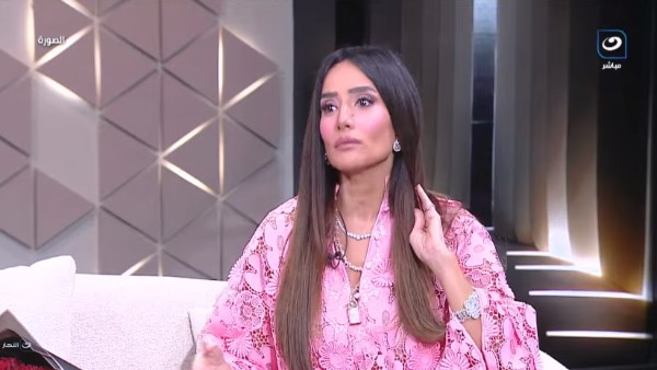 الفنانة زينة