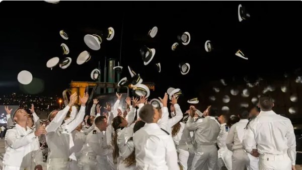 طلاب البحرية الإسرائيلية