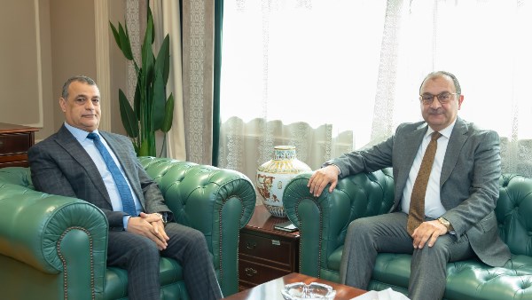 وزير الإنتاج الحربي