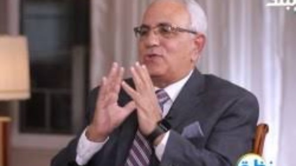  الكاتب والمفكر عادل نعمان