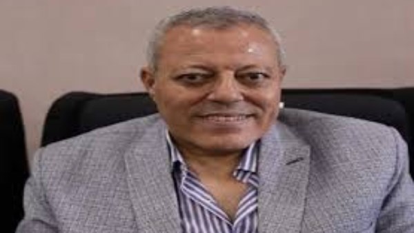 محمد الشافعي والمؤرخ الكانب الصحفي