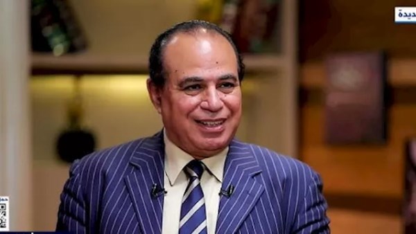 الدكتور أحمد مجاهد 