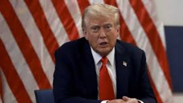 ترامب يهدد بزيادة الرسوم الجمركية على المكسيك