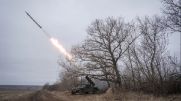 هجوم جوي غير مسبوق| الدفاعات الروسية تفشل موجة مسيرات أوكرانية واسعة..تفاصيل