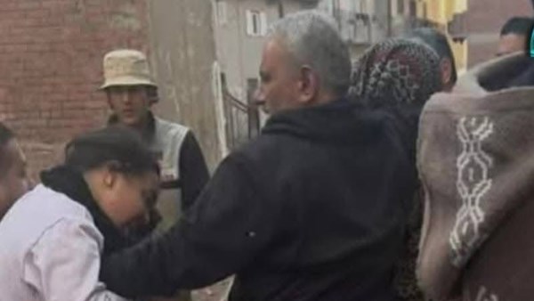  طالبة الطب ذهبت للمطالبة بحق والدتها فتعرضت للضرب في الشرقية 