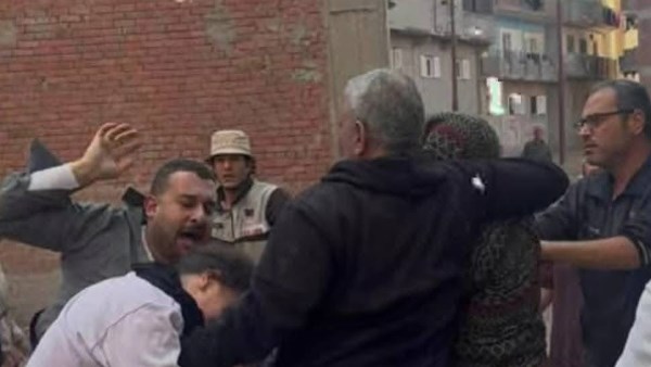 شهود عيان في واقعة ضرب طبيبة بالشرقية أثناء مطالبتها بإرثها الشرعي 