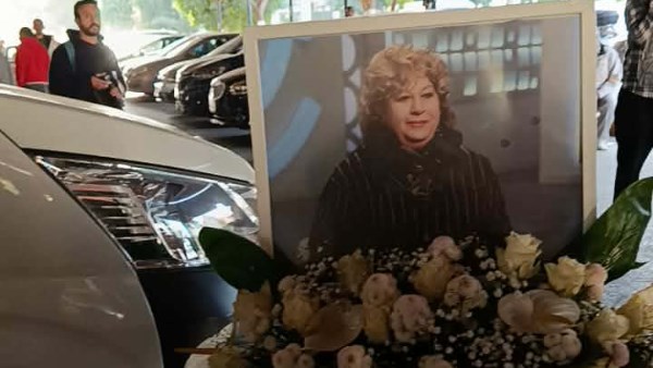 صورة سمية الألفي فى جنازتها 