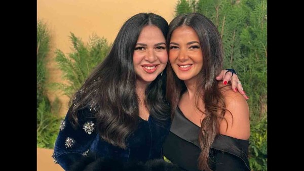 إيمي سمير غانم وشقيقتها دنيا 