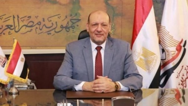 المستشار حسين أبو العطا، عضو مجلس الشيوخ، رئيس حزب "المصريين"