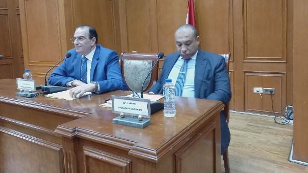 اجتماع لجنة الإسكان بمجلس الشيوخ