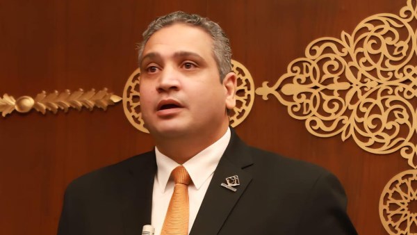  النائب عماد خليل، عضو مجلس الشيوخ